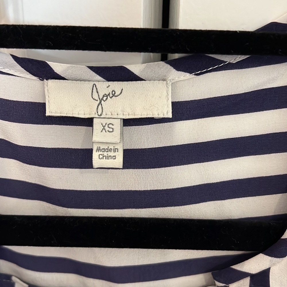 Joie silk tank button down with tie - Picture 3 of 6